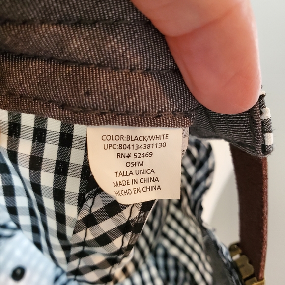 Hat - Picture 4 of 8